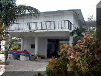 hurricaneprep20051web.jpg (35582 bytes)